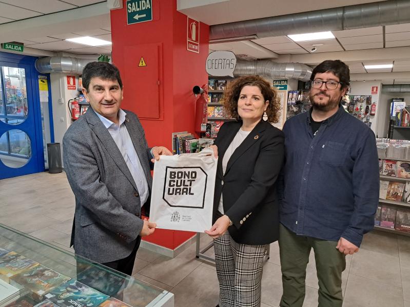 Pedro Blanco destaca en Santiago el crecimiento de la industria del cómic y pone en valor el impacto del Bono Cultural Joven, del que se beneficiaron en Galicia más de 15.000 personas