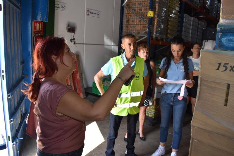 Arranca el reparto de 136.700 kilos de alimentos del Gobierno de España para ayudar a las personas desfavorecidas de Melilla